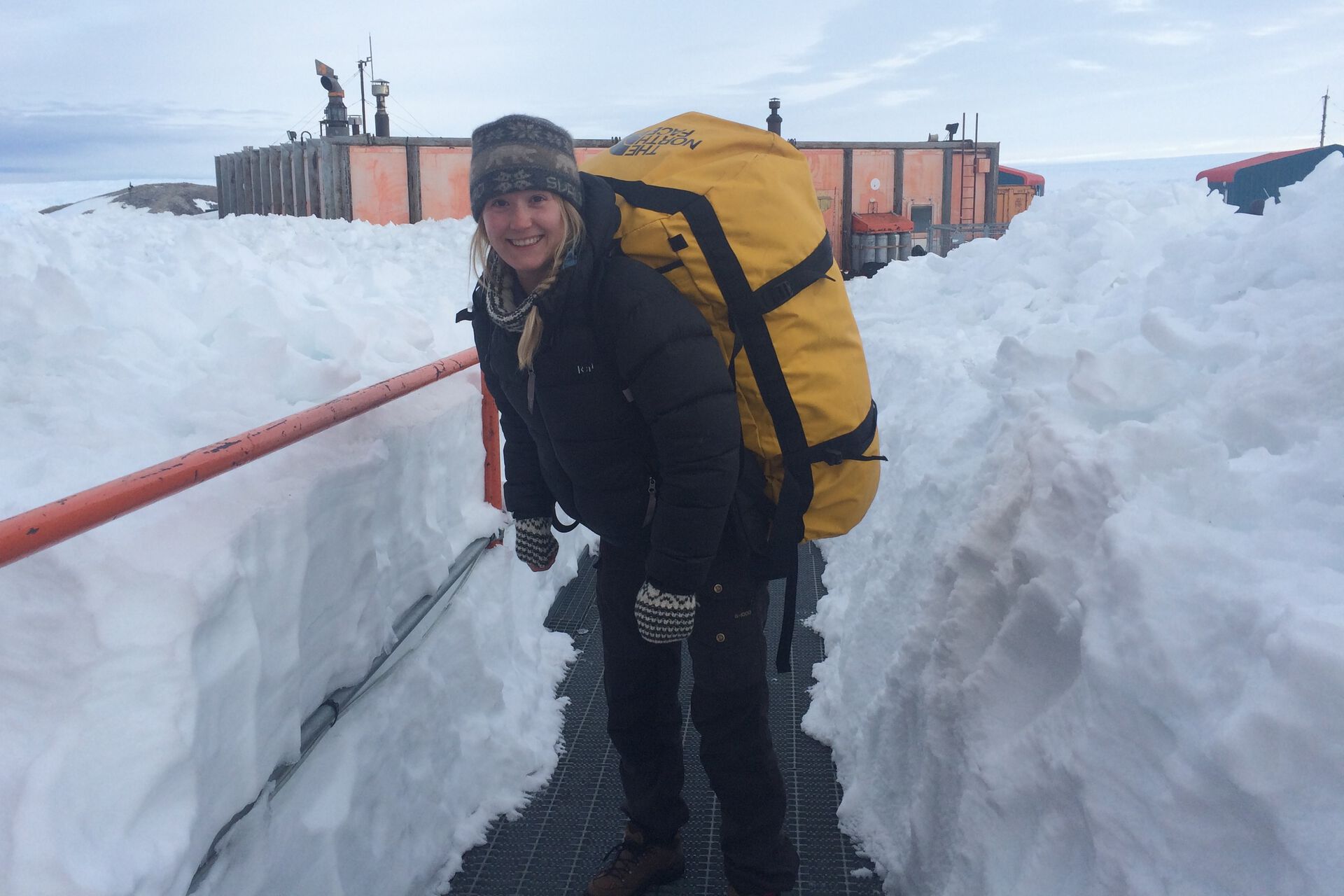 Norith Eckbo ankommer forskningsstasjonen i Antarktis