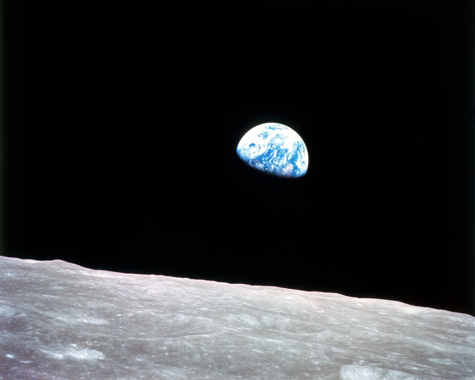 Bilde av jorden sett fra månen.